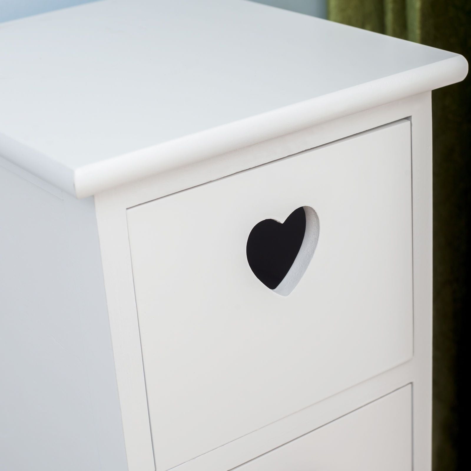 Set of 2 Heart Decorated Drawers