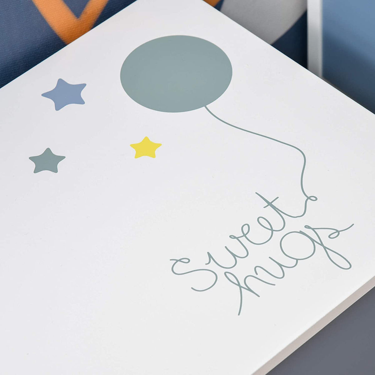 Sweet Hugs Storage Chest